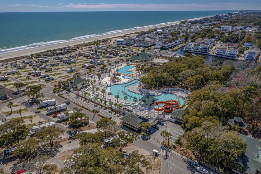 This very open and spacious 4-Bedroom, 3 -Bath raised beach - photo 53