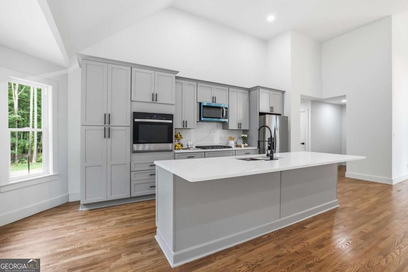 Completely renovated and move-in ready, this beautifully updated - photo 12