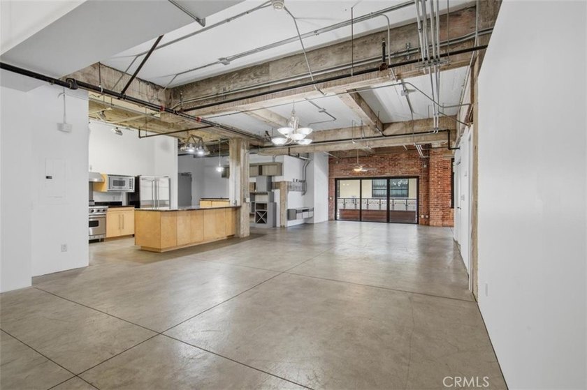 Own a piece of Long Beach history at the iconic Temple Lofts, a - photo 13