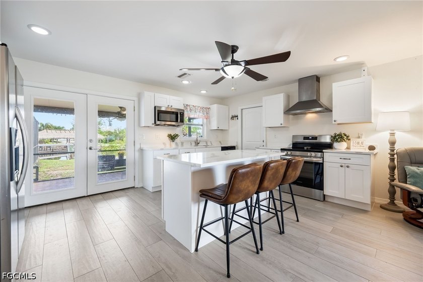 Waterfront living awaits in this lovely 2-bedroom, 2-bathroom - photo 14