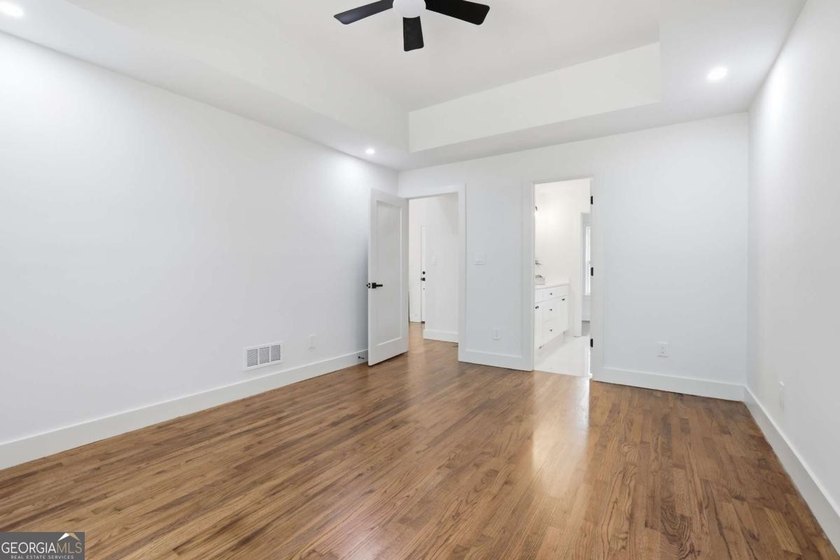 Completely renovated and move-in ready, this beautifully updated - photo 21