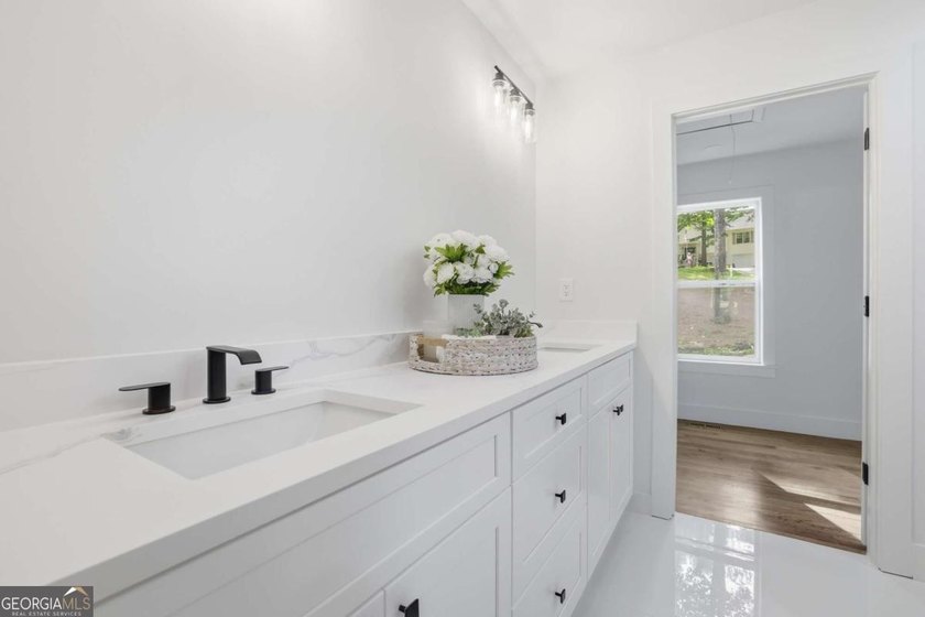 Completely renovated and move-in ready, this beautifully updated - photo 25