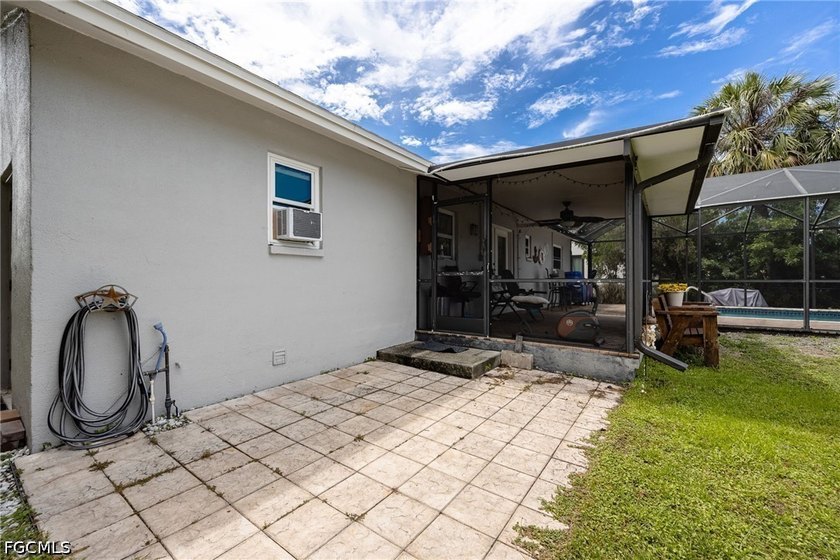 Waterfront living awaits in this lovely 2-bedroom, 2-bathroom - photo 30