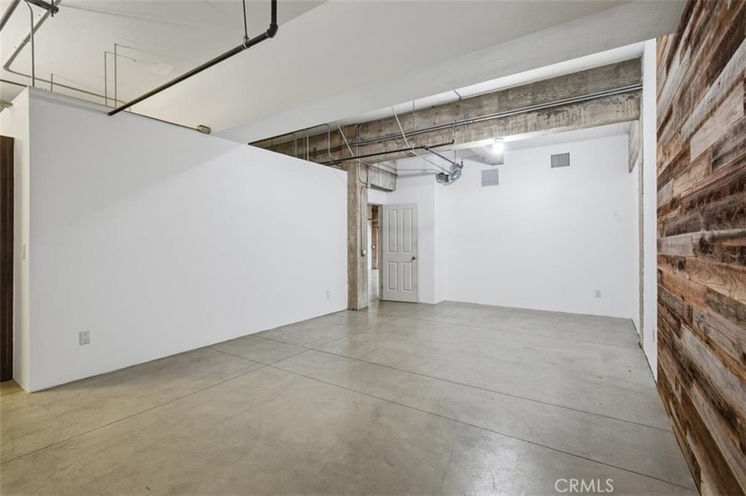 Own a piece of Long Beach history at the iconic Temple Lofts, a - photo 33