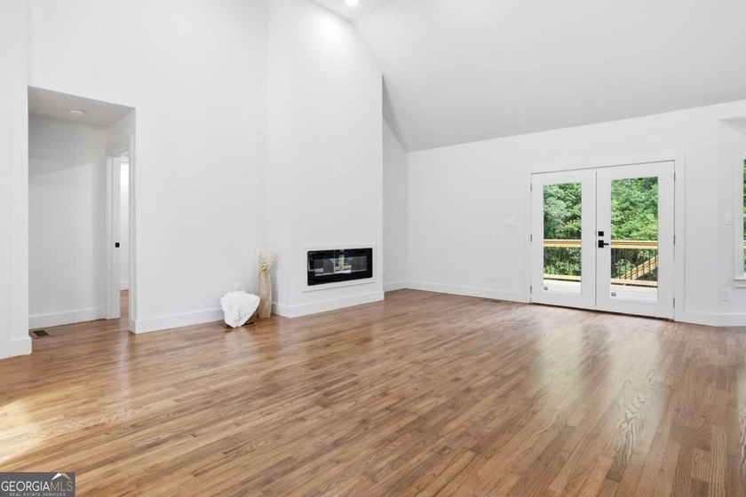 Completely renovated and move-in ready, this beautifully updated - photo 36