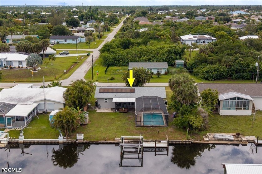 Waterfront living awaits in this lovely 2-bedroom, 2-bathroom - photo 39