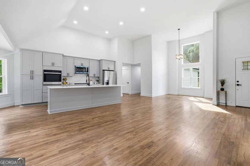 Completely renovated and move-in ready, this beautifully updated - photo 43