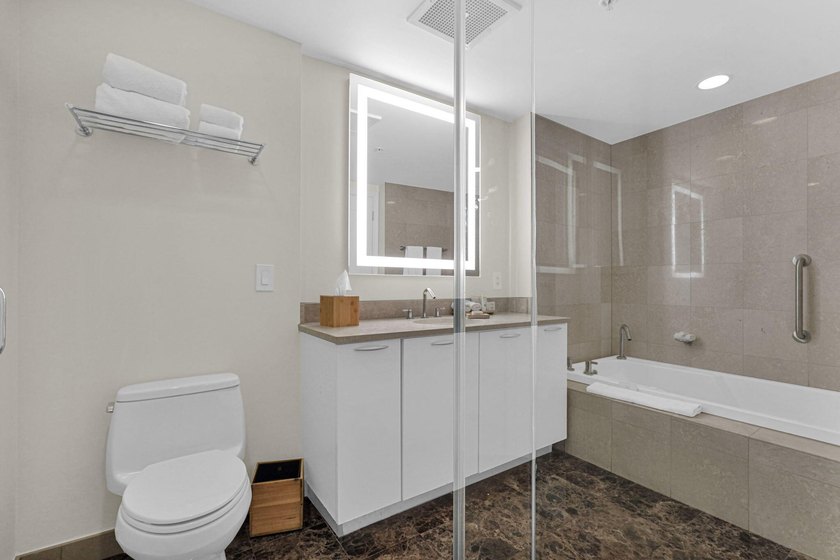 Experience elevated beachfront living at Q Club Resort &amp; - photo 31