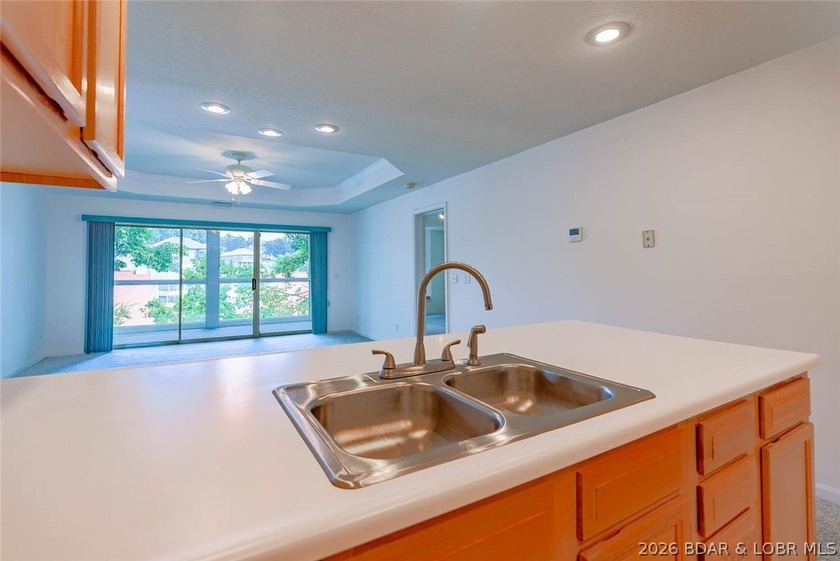 Well cared for Unit- that offers easy access to the unit w/it - photo 11