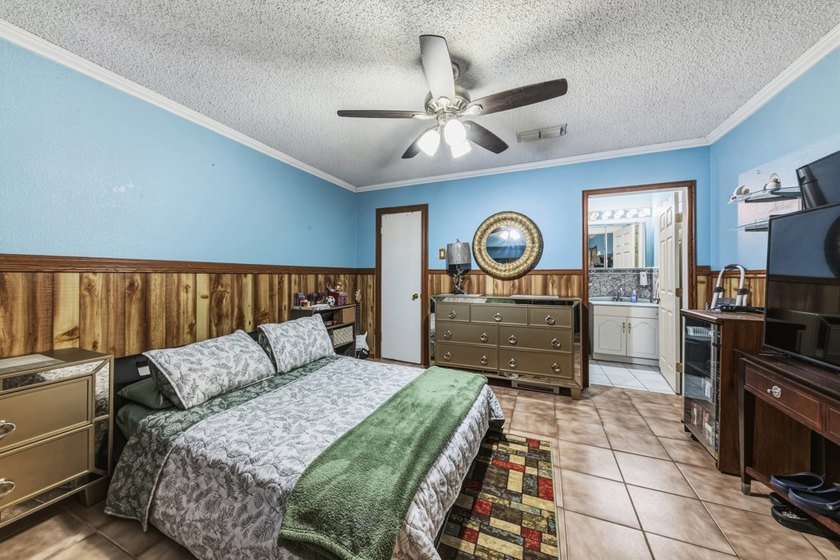 Welcome to your South Texas gentleman's ranch retreat or your - photo 24