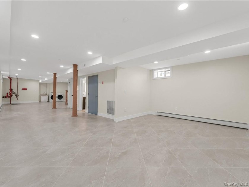 Prime Bayside location just two blocks from Bell Blvd - photo 29