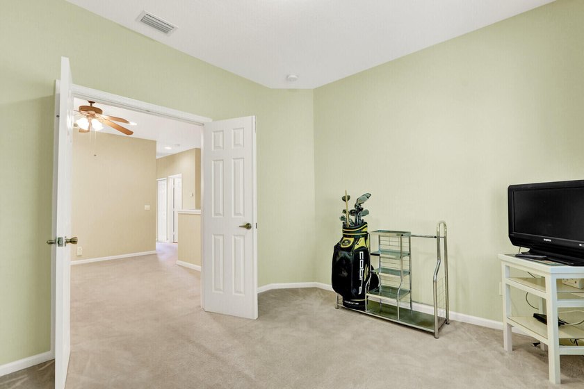 Welcome to this beautifully designed 3-bedroom + den/office - photo 30