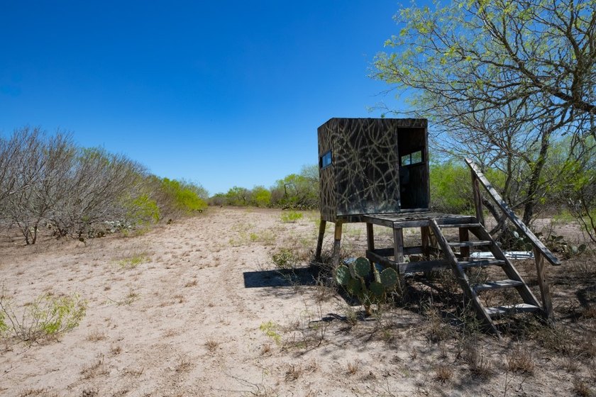 Welcome to your South Texas gentleman's ranch retreat or your - photo 34