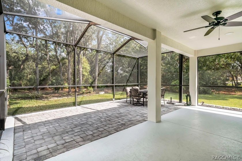 Fully renovated Southern Woods home on nearly half an acre - photo 35
