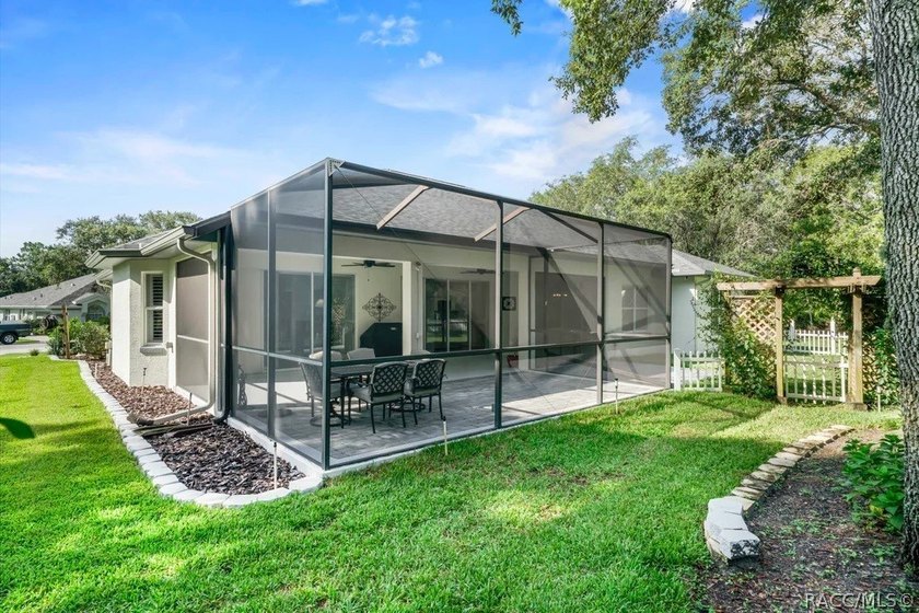 Fully renovated Southern Woods home on nearly half an acre - photo 37