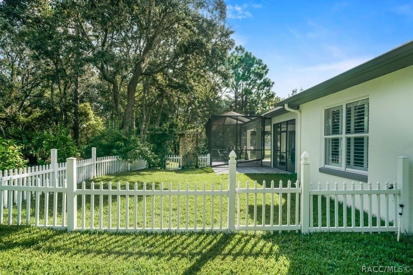 Fully renovated Southern Woods home on nearly half an acre - photo 39