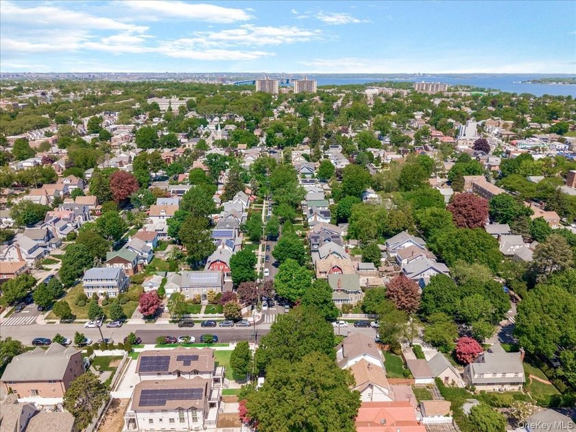 Prime Bayside location just two blocks from Bell Blvd - photo 45