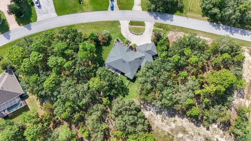 Fully renovated Southern Woods home on nearly half an acre - photo 46