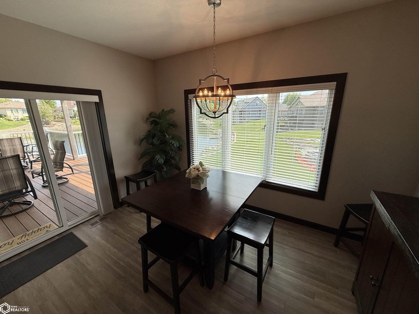 This stunning newer-construction 5-bedroom ranch home perfectly - photo 9