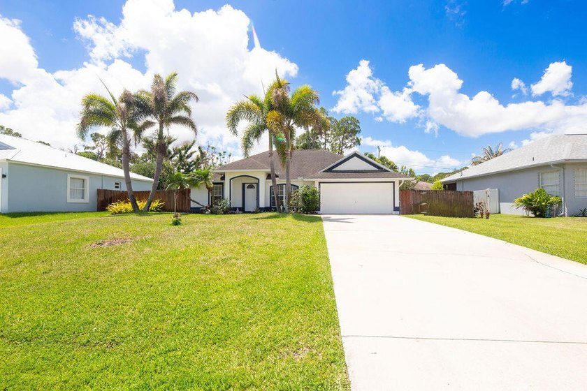 Seller offering up to $5,000 toward buyer closing costs! Welcome - photo 5