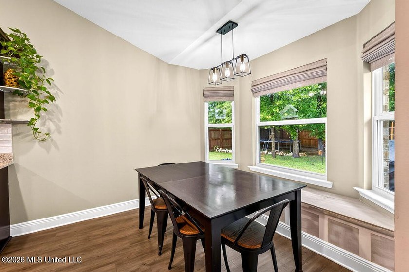 Welcome home to Emerald Lake Estates! This beautiful 4-bedroom - photo 18