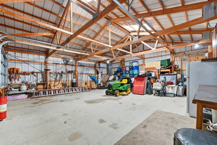 Rare opportunity to own a beautiful one acre lot in an ideal - photo 11