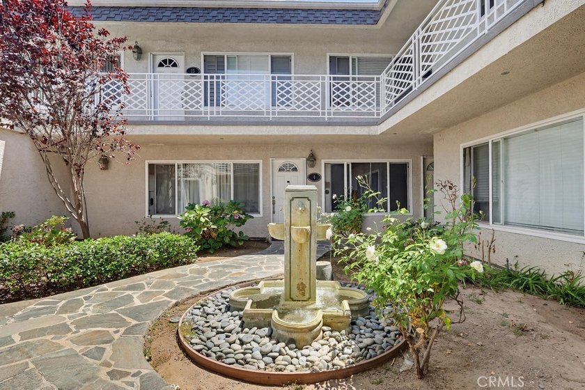 Don't miss this nice 1 bedroom, 1 bath 1st floor condo with a - photo 7