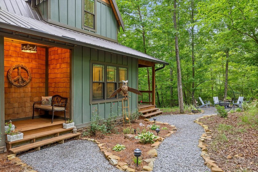 Riverfront Craftsman Retreat on the Middle Fork of Little River - photo 3