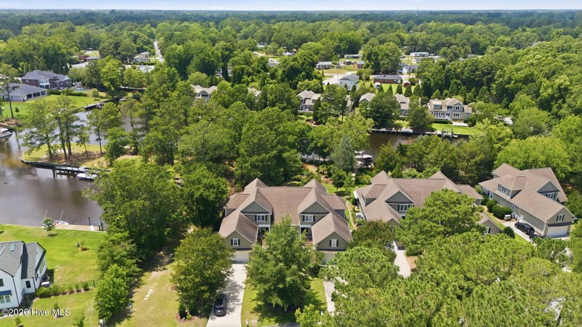 Welcome to 2113 Hidden Harbor Drive, a stunning waterfront - photo 18