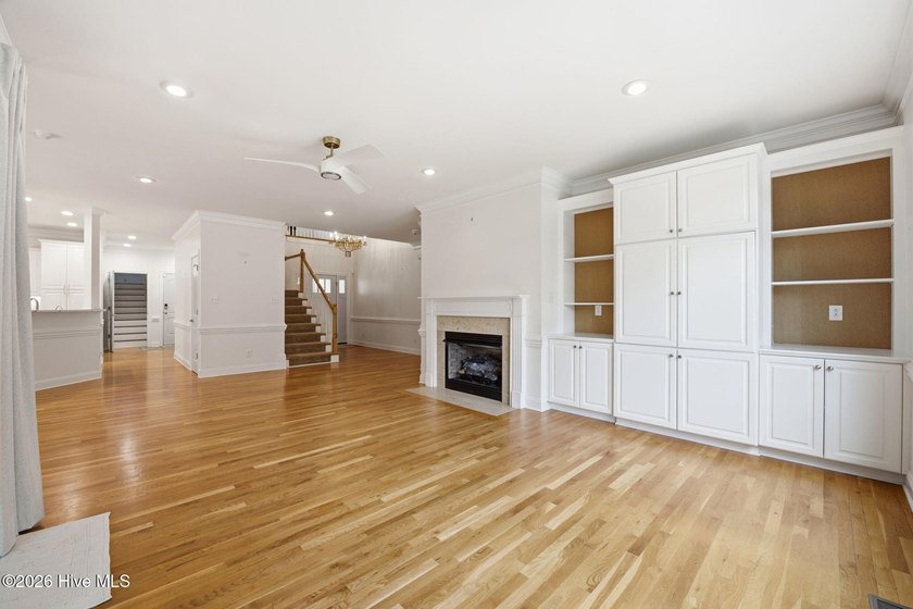 Welcome to 2113 Hidden Harbor Drive, a stunning waterfront - photo 24