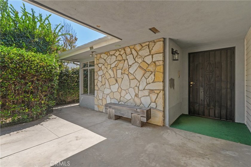 Potential! Potential! First time on the market in 50 years. This - photo 8