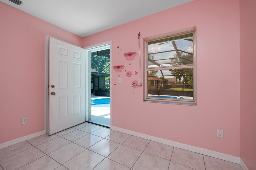 Welcome to this meticulously maintained 3-bedroom 3-bath pool - photo 24