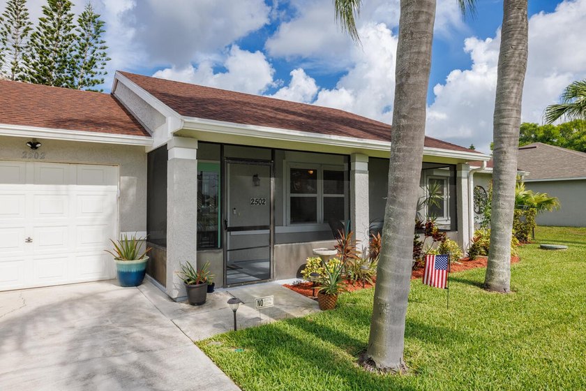 Welcome to this meticulously maintained 3-bedroom 3-bath pool - photo 44