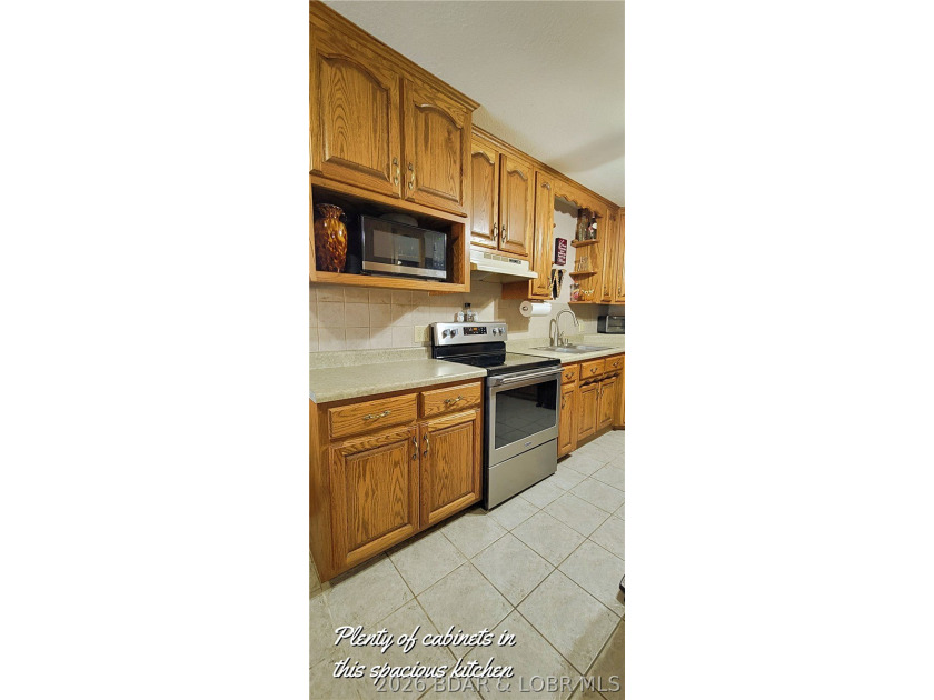 3 bdrm 2 1/2 bath home on 76 gorgeous acres with 2 ponds! This - photo 11