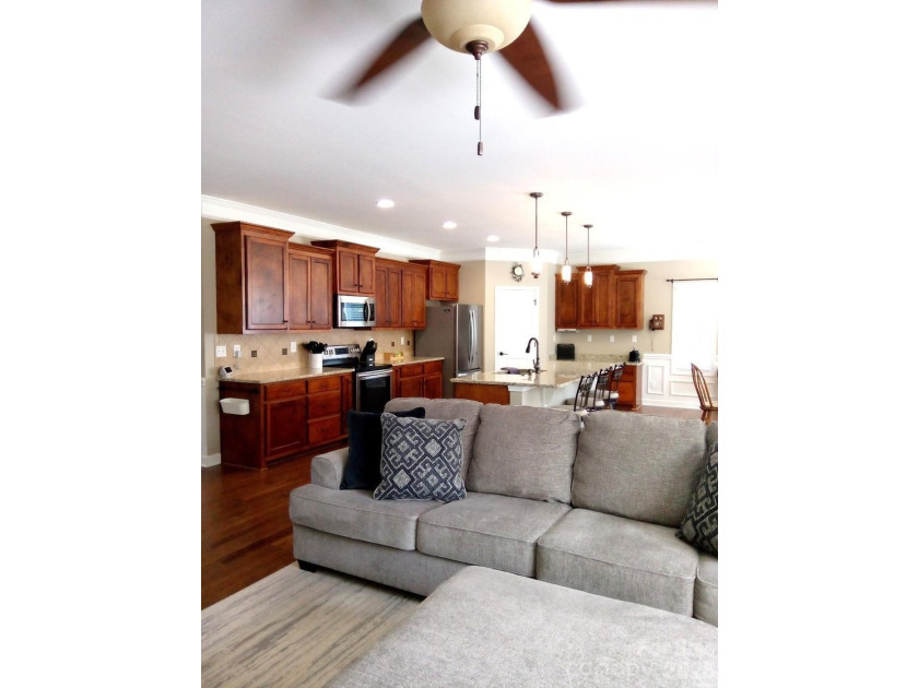 If you've been searching for a custom home, all on one level - photo 12