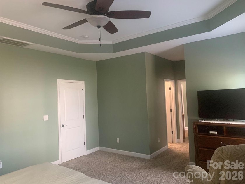 If you've been searching for a custom home, all on one level - photo 16