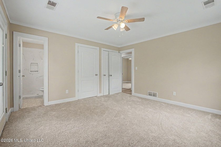 COUNTRY LIVING AT ITS BEST! Welcome to 1945 Pryor Road, where - photo 24