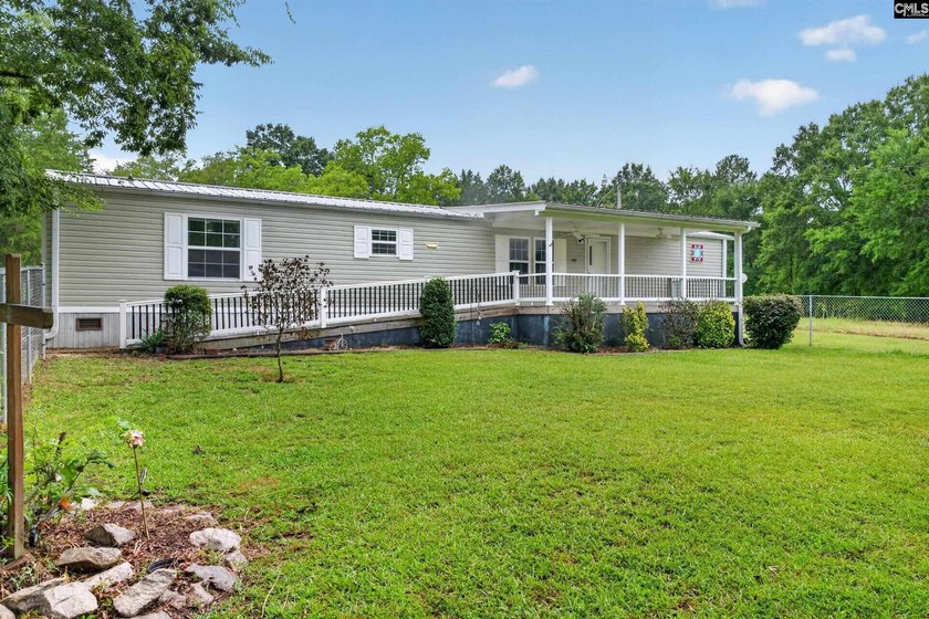 LAKE MURRAY ACCESS!!! Whether you're looking for a full-time - photo 3