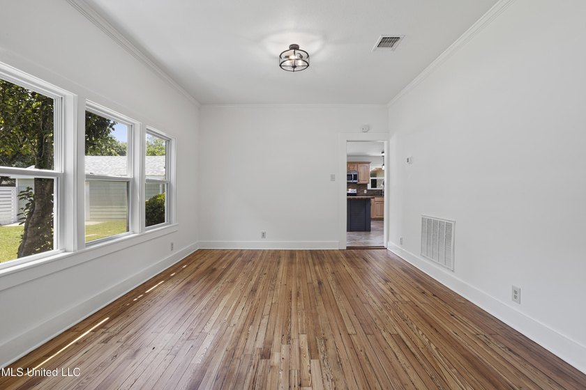 Charming older home on 2nd Street, recently updated! This 2,172 - photo 15