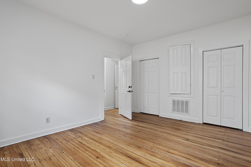 Charming older home on 2nd Street, recently updated! This 2,172 - photo 37
