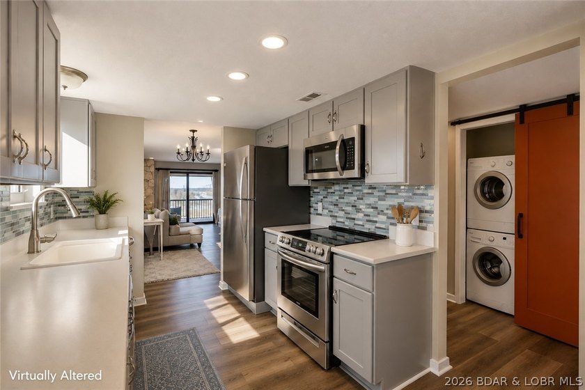 Updated 2 bedroom, 2 bath condo in the heart of Lake Ozark - photo 12