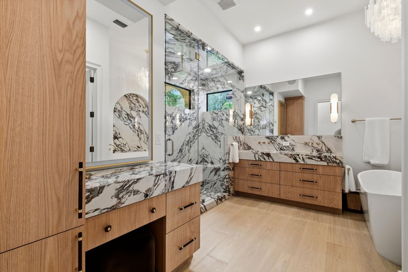 Welcome to one of the most extraordinary homes ever offered in - photo 27