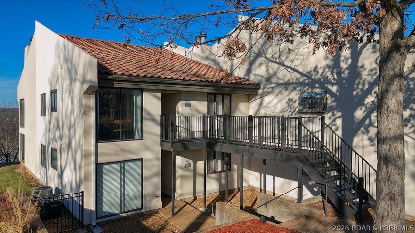 Updated 2 bedroom, 2 bath condo in the heart of Lake Ozark - photo 31