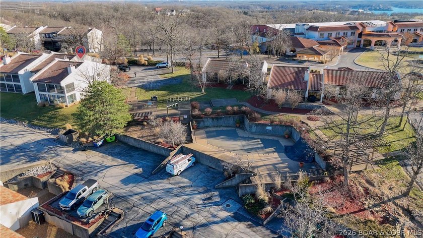 Updated 2 bedroom, 2 bath condo in the heart of Lake Ozark - photo 35