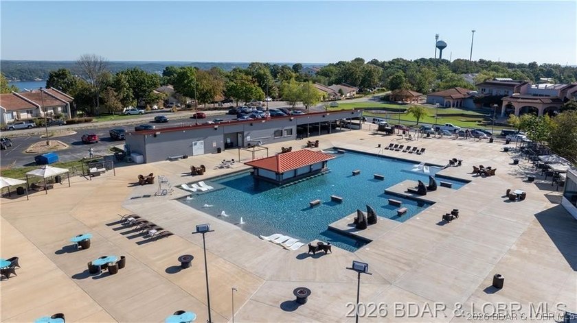 Updated 2 bedroom, 2 bath condo in the heart of Lake Ozark - photo 41