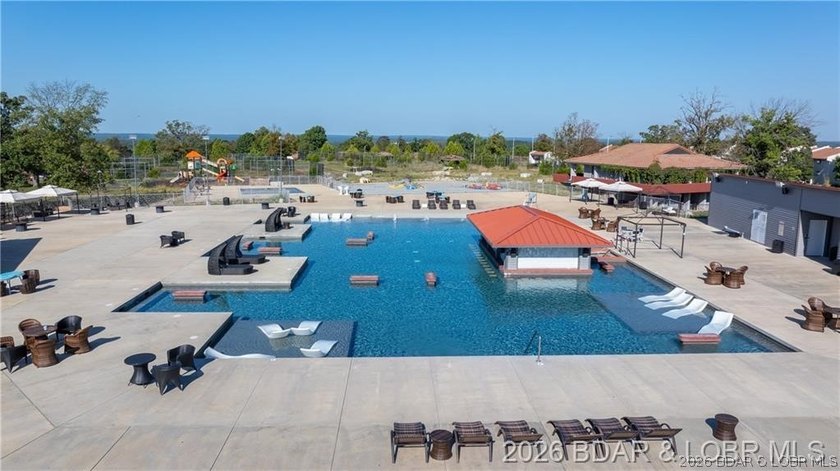 Updated 2 bedroom, 2 bath condo in the heart of Lake Ozark - photo 43