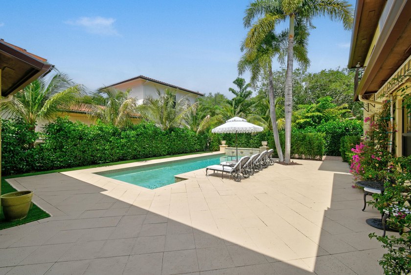 Welcome to one of the most extraordinary homes ever offered in - photo 49