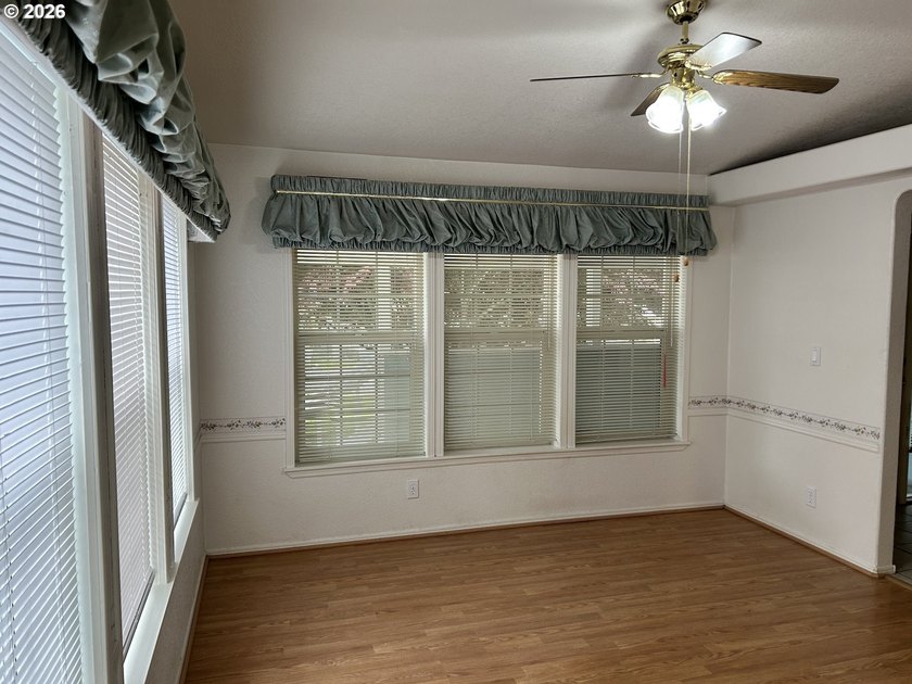 Rare owner-occupied/income property opportunity on Oregon's - photo 9