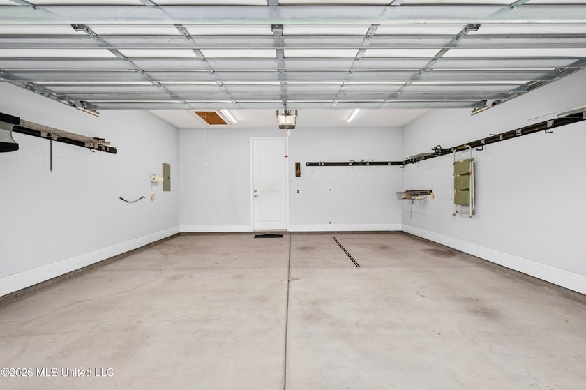 HERE'S YOUR CHANCE TO LIVE IN THE MUCH DESIRED BEAUX VUE - photo 23