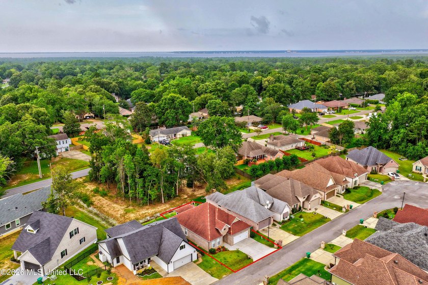 HERE'S YOUR CHANCE TO LIVE IN THE MUCH DESIRED BEAUX VUE - photo 30